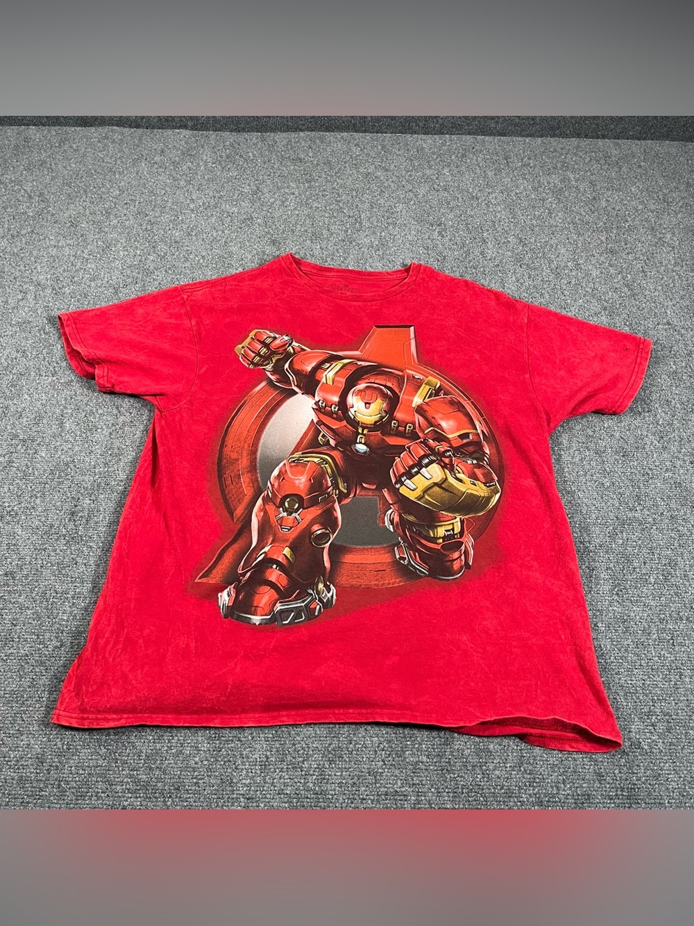 Mens Marvel Mad Engine Avengers Age of Ultron Iron Man Hulkbuster T Shirt Xl